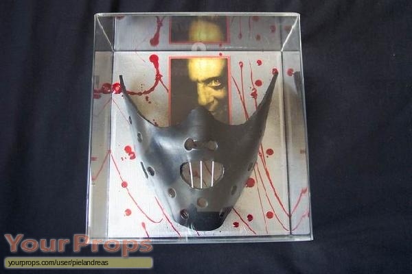 hannibal lecter mask. Hannibal Lecter - Mask Replica