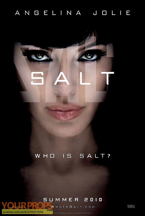 Salt original movie costume