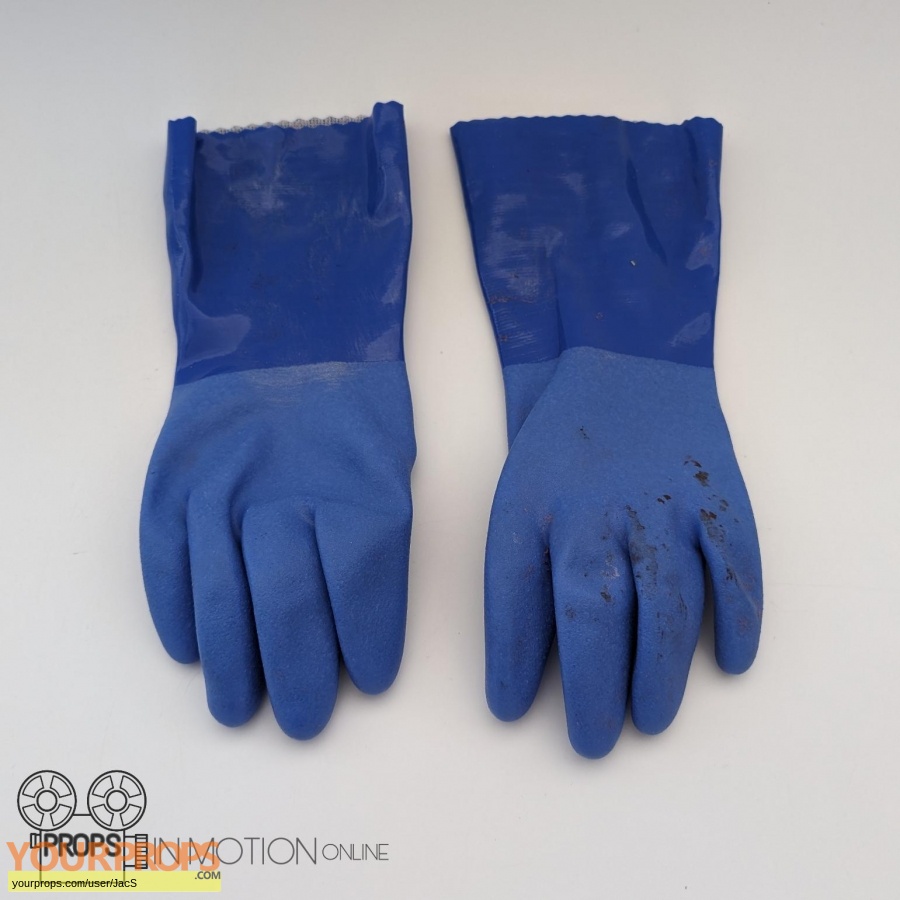 The Fall of the House of Usher Pym (Mark Hamill) Gloves original TV ...