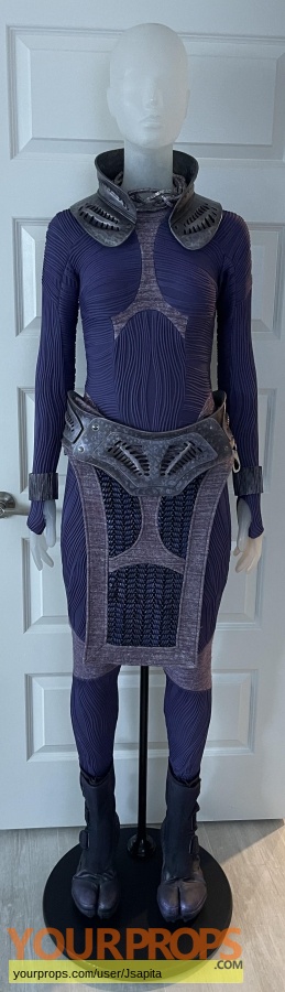 Defiance original movie costume