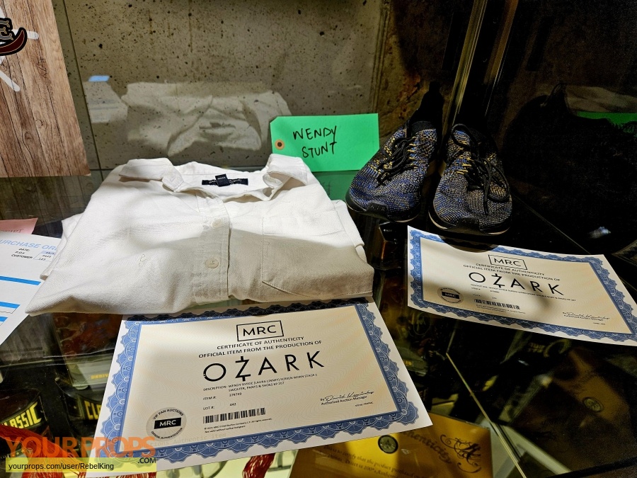 Ozark(2017-2022) original movie costume