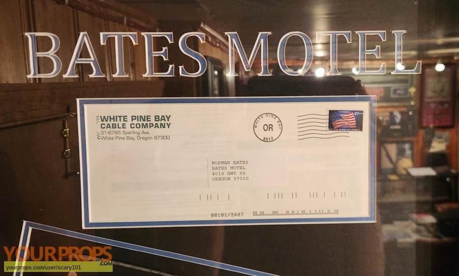 Bates Motel original set dressing   pieces