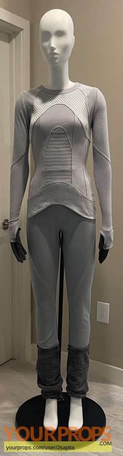 Defiance original movie costume