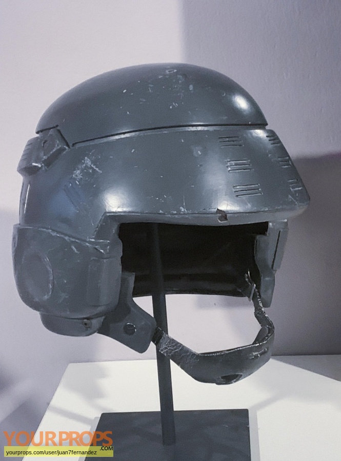 Starship Troopers original movie prop