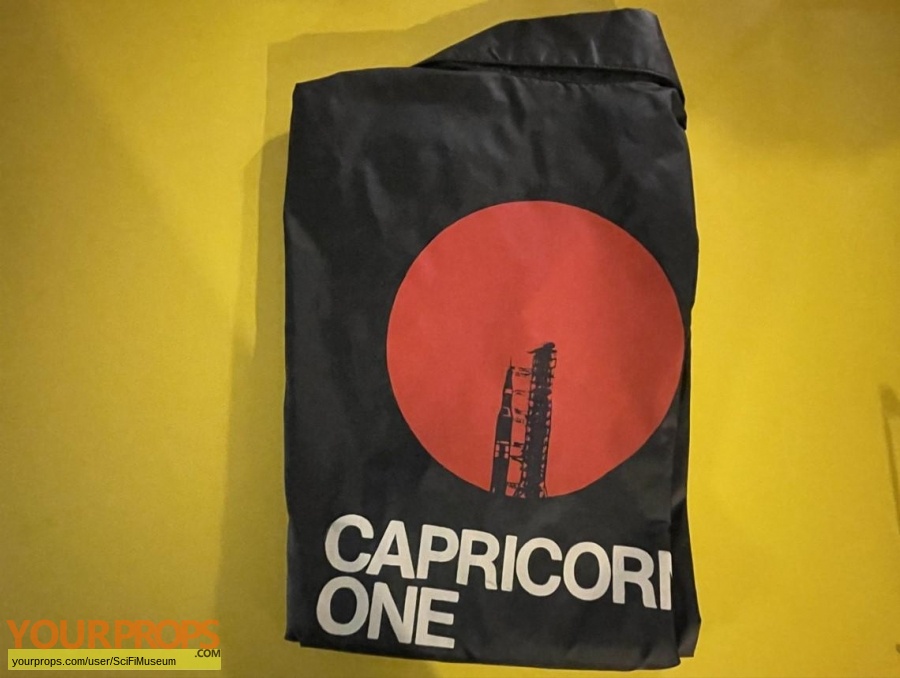 Capricorn One original film-crew items