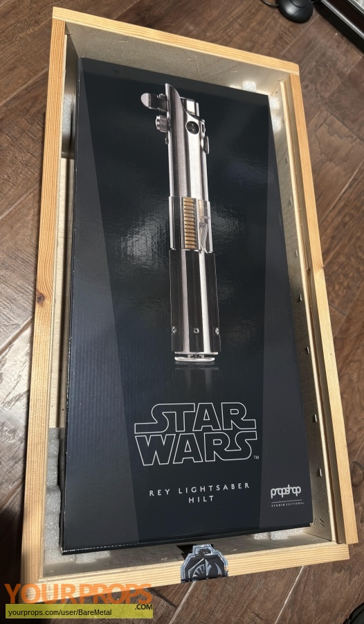 Star Wars Episode VII  The Force Awakens replica movie prop