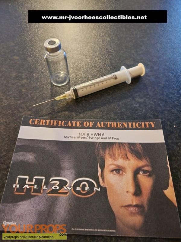 Halloween H20  20 Years Later original movie prop