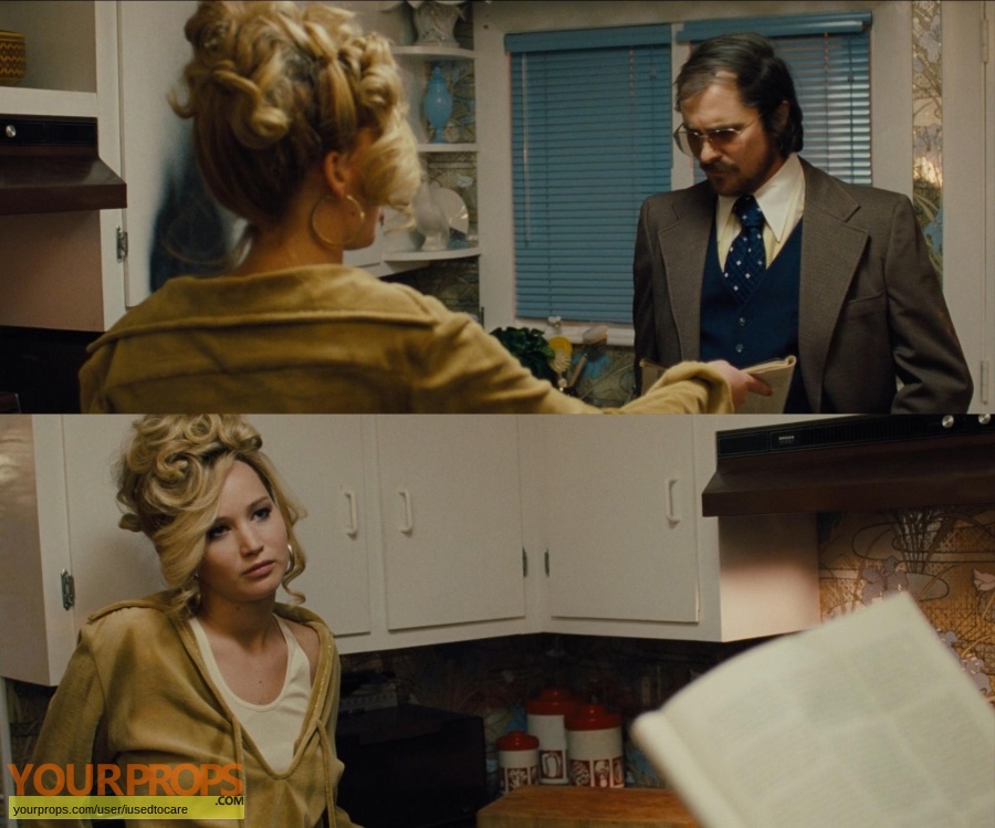 American Hustle original movie costume