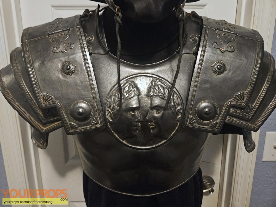 Gladiator 2 original movie costume