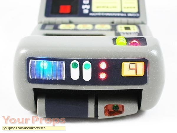 Star Trek: The Next Generation TR-560 Science Tricorder Mk VI