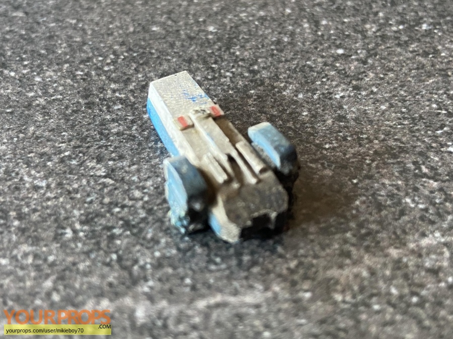 Space Precinct original model   miniature