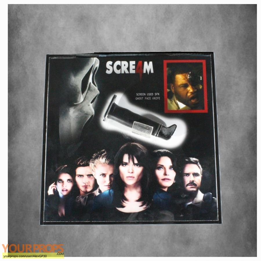 Scream 4   Scre4m original movie prop