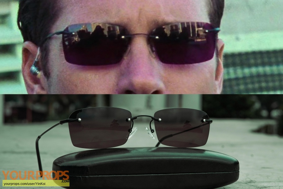 The Matrix Matrix 1 Agent Sunglasses Replica made from scratch