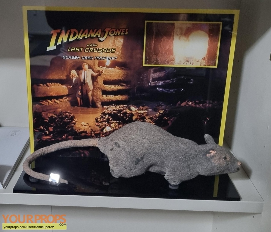 Indiana Jones   The Last Crusade original set dressing   pieces