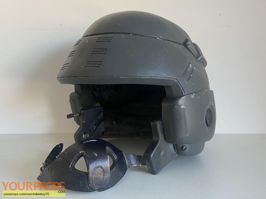 Starship Troopers original movie prop