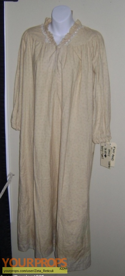 The Exorcism of Emily Rose original movie costume