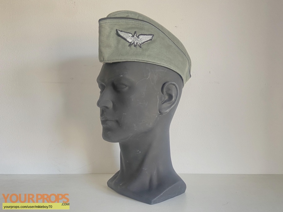 Starship Troopers 3  Marauder original movie prop