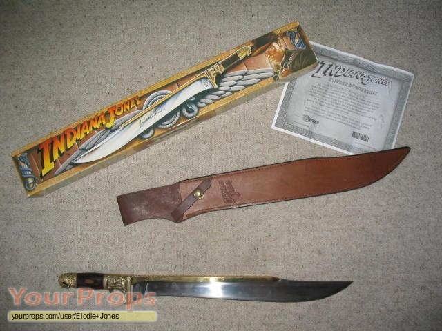 raiders knife