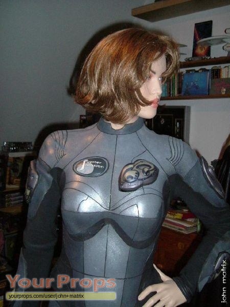 Lost in Space Mimi Rogers Hero Space Suit/Cryo Suit original movie prop