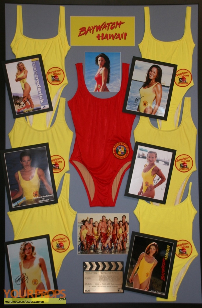 Pretend you're a Baywatch babe with Body Glove's new '80s-inspired  swimsuit collection - HelloGigglesHelloGiggles